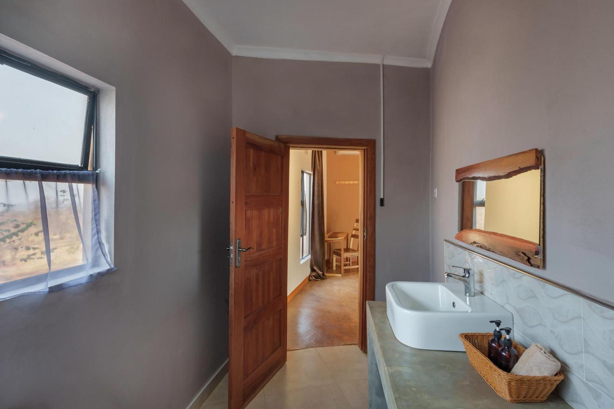 The Nkhosi Livingstone Lodge And Spa Bagian luar foto