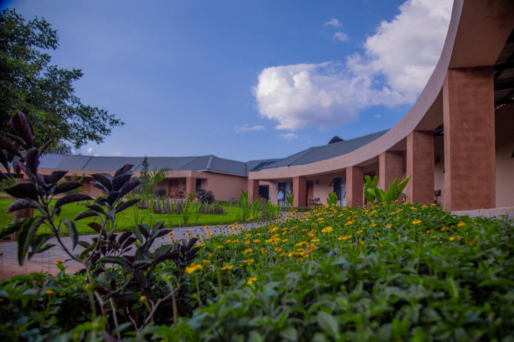 The Nkhosi Livingstone Lodge And Spa Bagian luar foto